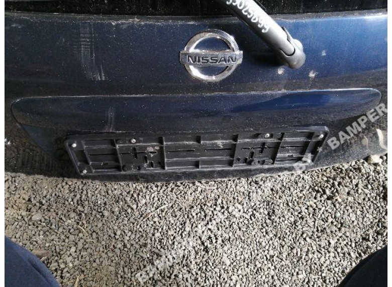 Накладка подсветки номера к Nissan Note