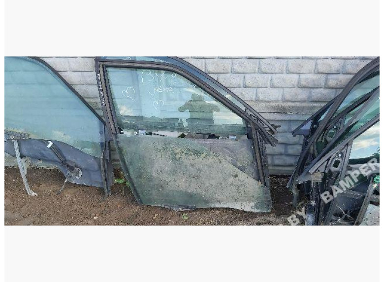 Стеклоподъемник передний правый к Audi 80, 1989г.