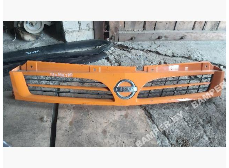 Решетка радиатора к Nissan Interstar, 2004г.
