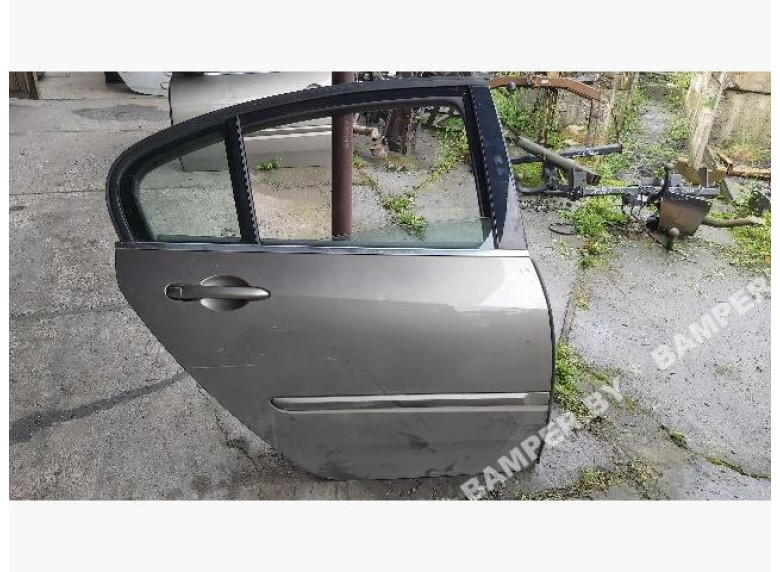 Дверь задняя правая к Renault Laguna, 2009г.