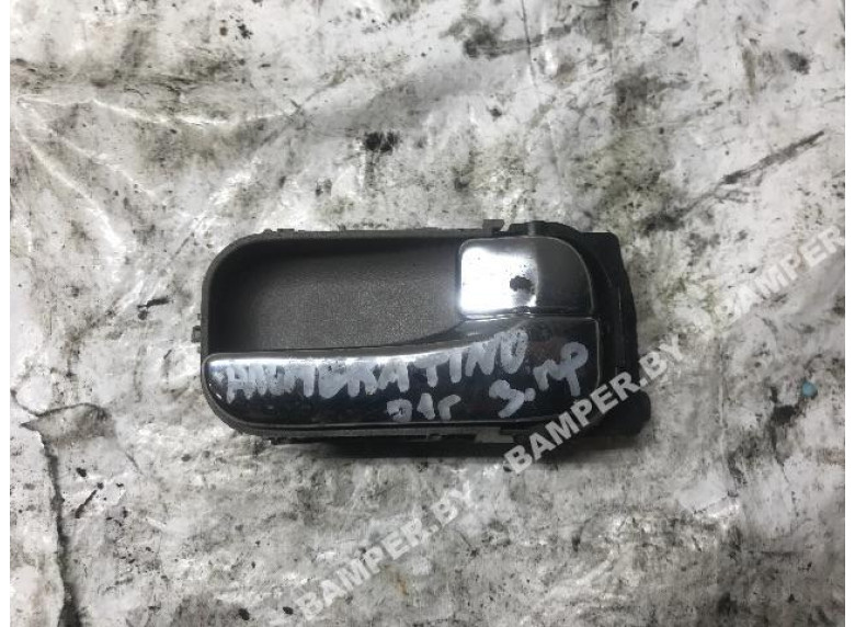 Ручка внутренняя задняя правая к Nissan Almera Tino, 2001г.