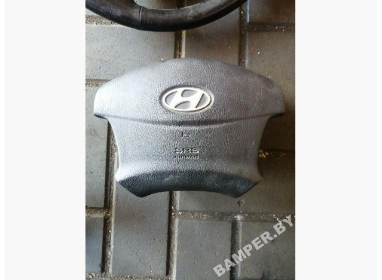 Подушка безопасности водителя к Hyundai Trajet, 2004г.
