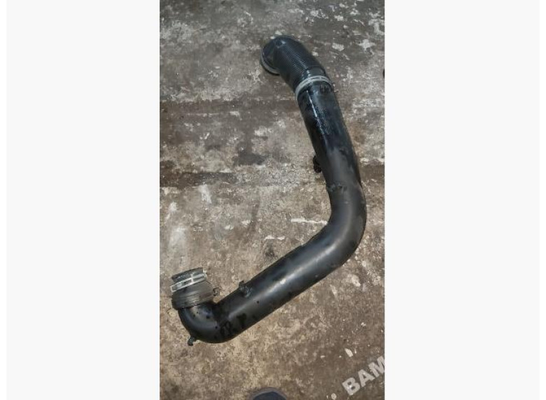 Патрубок интеркулера к Volkswagen Golf, 2005г.