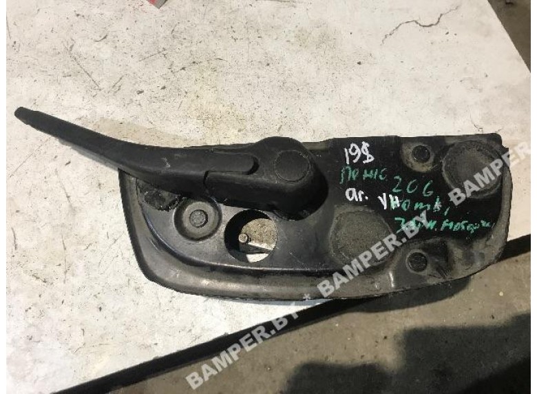 Моторчик заднего стеклоочистителя (дворника) к Моторчик заднего стеклоочистителя (дворника) к Peugeot 206 undefined г. 206