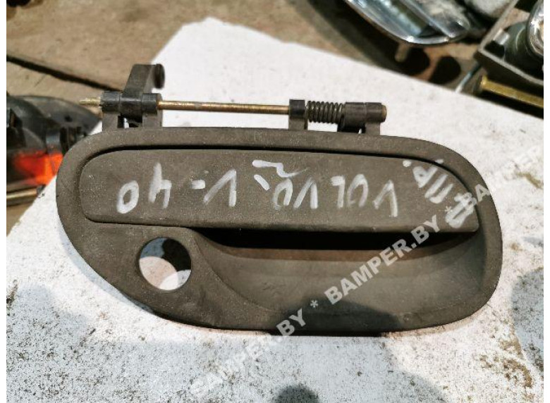 Ручка наружная передняя правая к Volvo V40, 2000г.