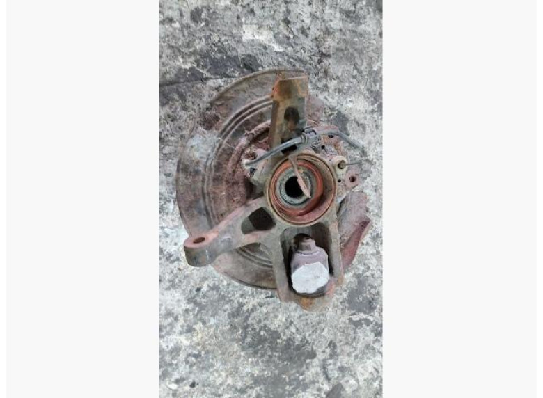 Ступица передняя левая к Mercedes ML W163, 1999г.