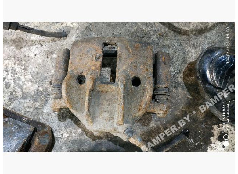 Суппорт передний правый к Peugeot Partner, 1999г.