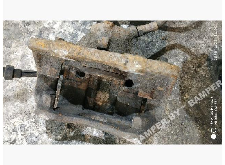 Суппорт передний правый к Peugeot Partner, 1999г.