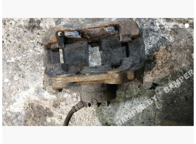 Суппорт передний правый к Peugeot 307