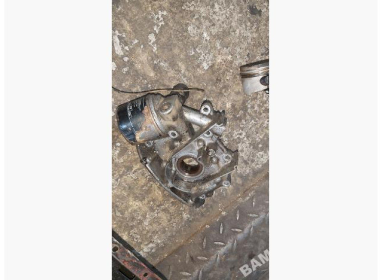 Крышка двигателя передняя к Renault Kangoo, 1998г.