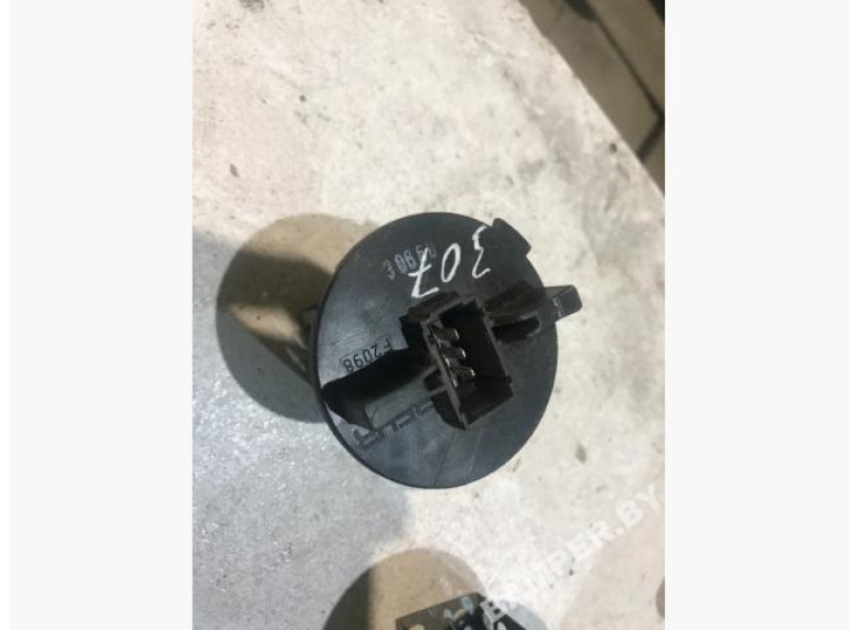 Сопротивление печки к Peugeot 307, 2005г.