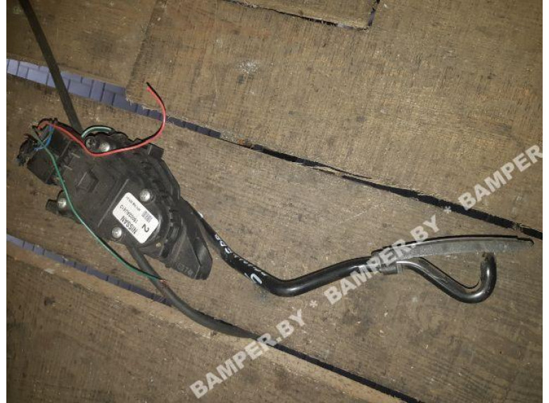 Педаль газа к Nissan Primera, 2004г.
