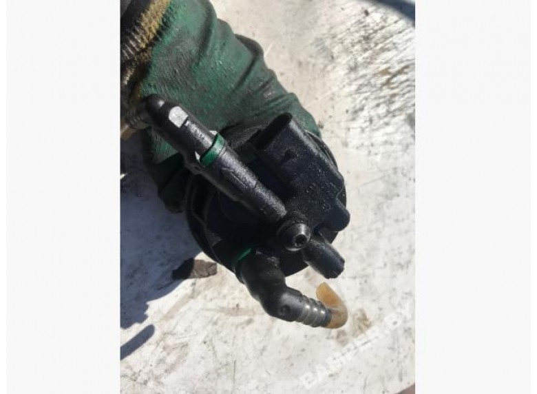 Корпус топливного фильтра к Renault Kangoo