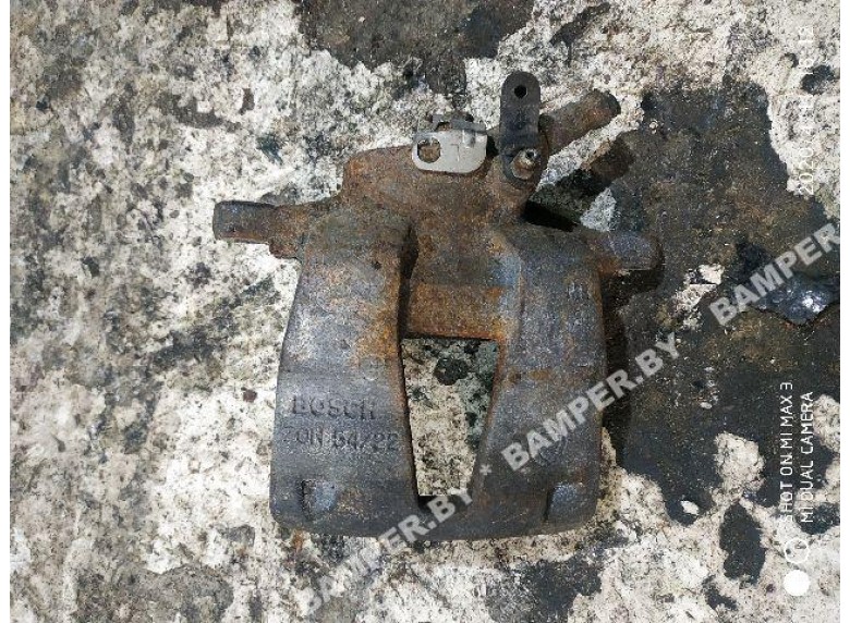 Суппорт передний левый к Fiat Punto