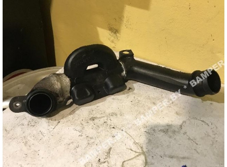 Патрубок интеркулера к Peugeot Partner