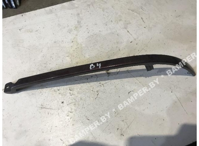 Ус под фару левый к Audi 80