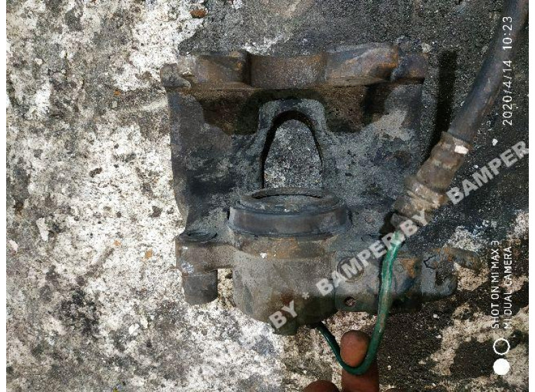 Суппорт передний левый к Renault Laguna, 2003г.