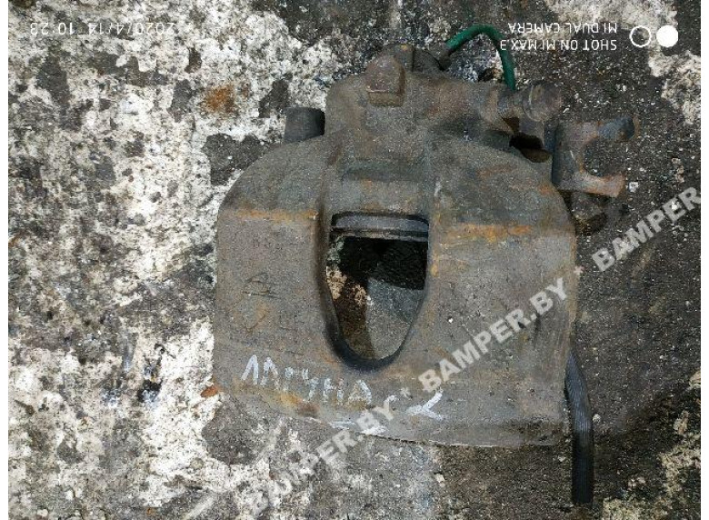 Суппорт передний левый к Renault Laguna, 2003г.