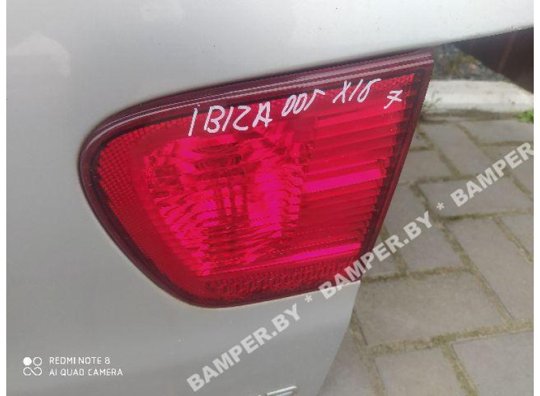 Фонарь крышки багажника правый к Seat Ibiza, 2000г.