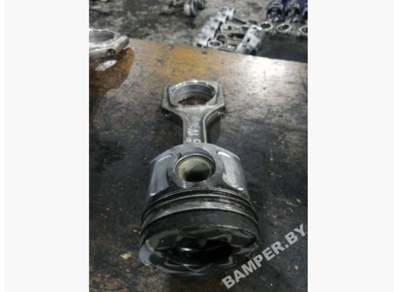 Поршень к Opel Astra, 2007г.