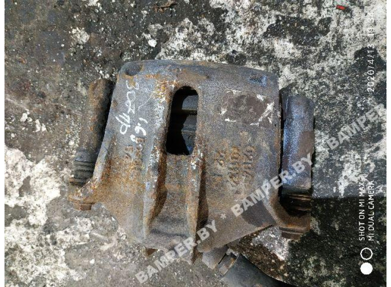 Суппорт передний правый к Peugeot 307, 2003г.