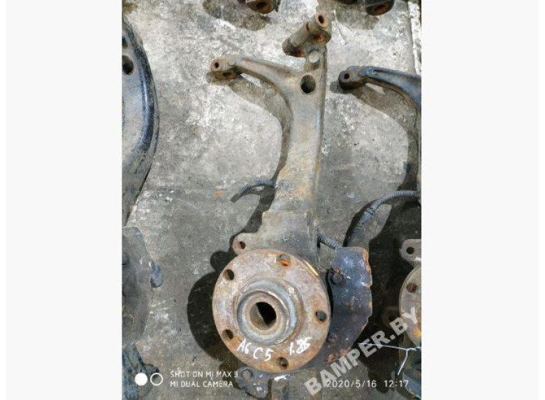 Ступица передняя правая к Volkswagen Passat, 1999г.