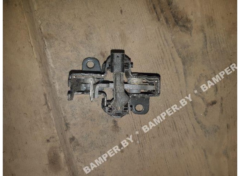 Замок капота к Mercedes C W203