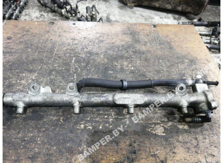 Топливная рампа к Mercedes E W210