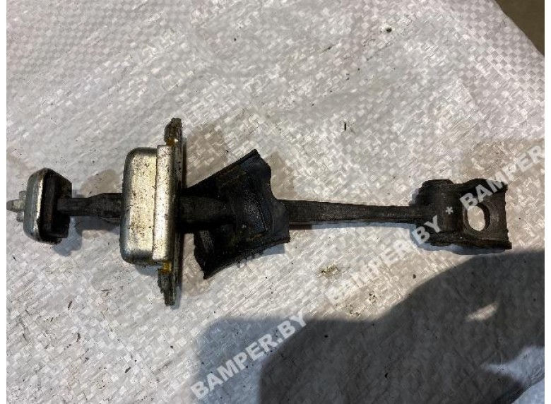 Ограничитель открывания двери к Skoda Octavia