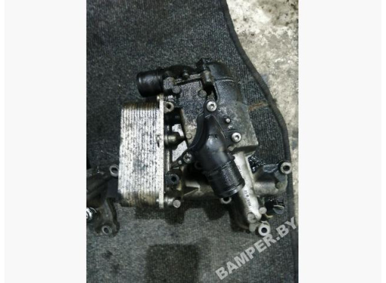 Теплообменник масляного фильтра к Renault Trafic, 2007г.