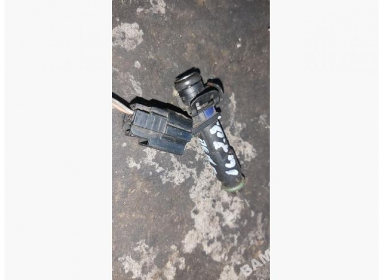 Форсунка к Peugeot 407