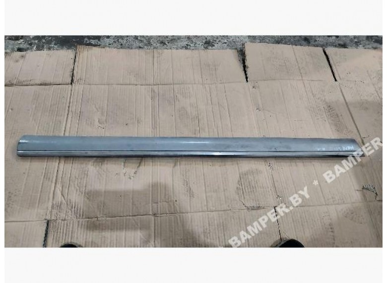 Молдинг двери передней левой к Mercedes E W210