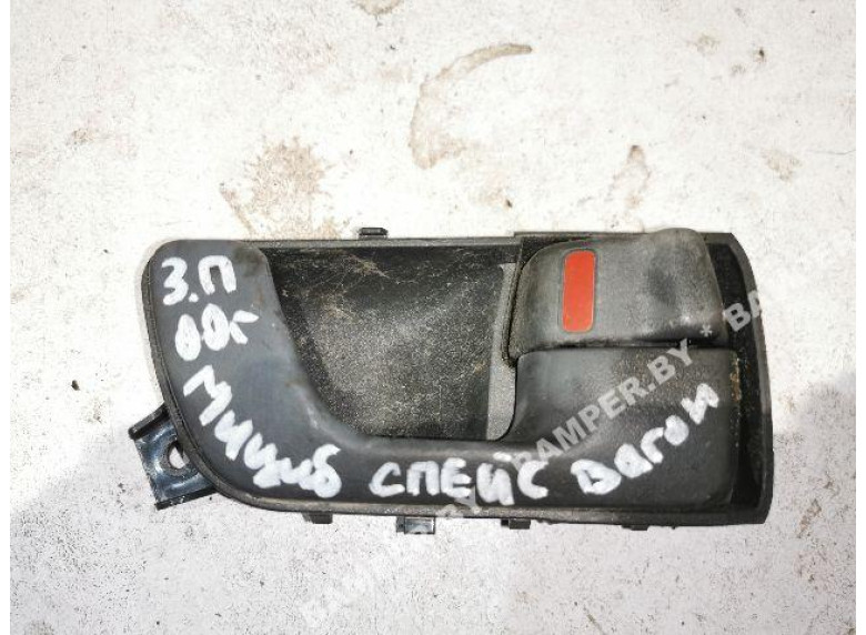 Ручка внутренняя задняя правая к Mitsubishi Space Wagon, 2000г.
