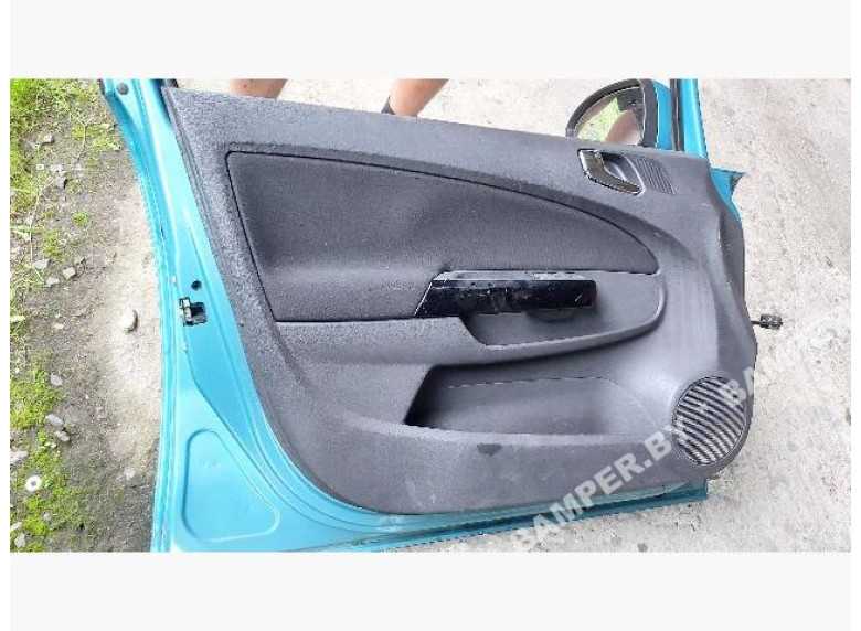 Обшивка двери (дверная карта) комплект к Opel Corsa, 2010г.