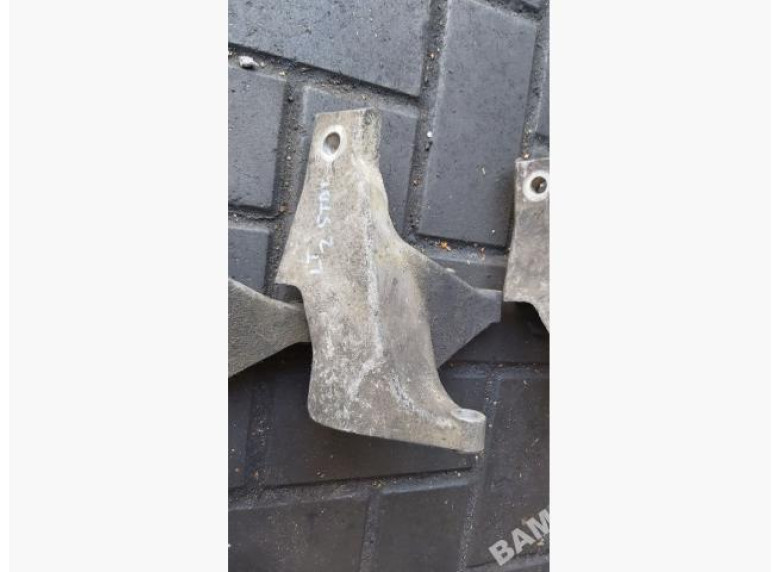 Кронштейн двигателя к Volkswagen LT, 1999г.