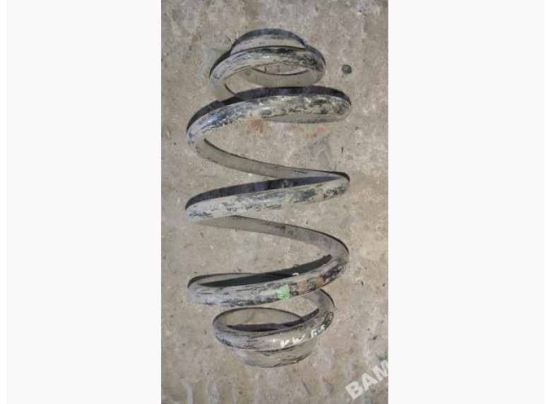 Пружина задняя к Volkswagen Passat, 2003г.