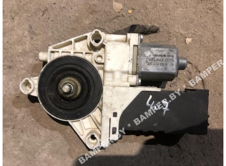 Моторчик стеклоподъемника передний правый к Peugeot 407