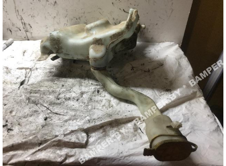 Бачок омывателя к Mercedes C W203, 2002г.