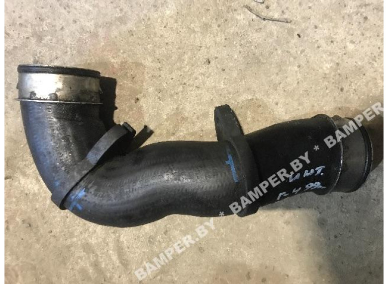 Патрубок интеркулера к Volkswagen Golf, 1999г.