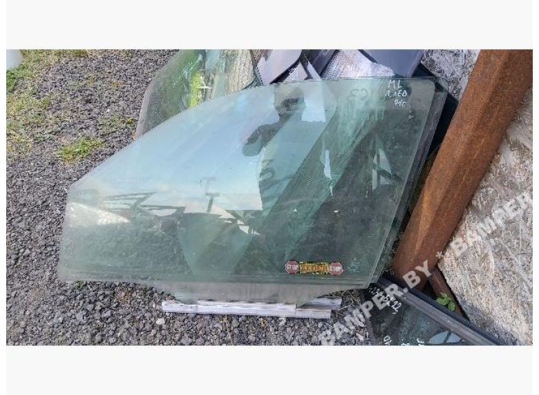 Стекло двери передней левой к Mercedes ML W163, 2001г.