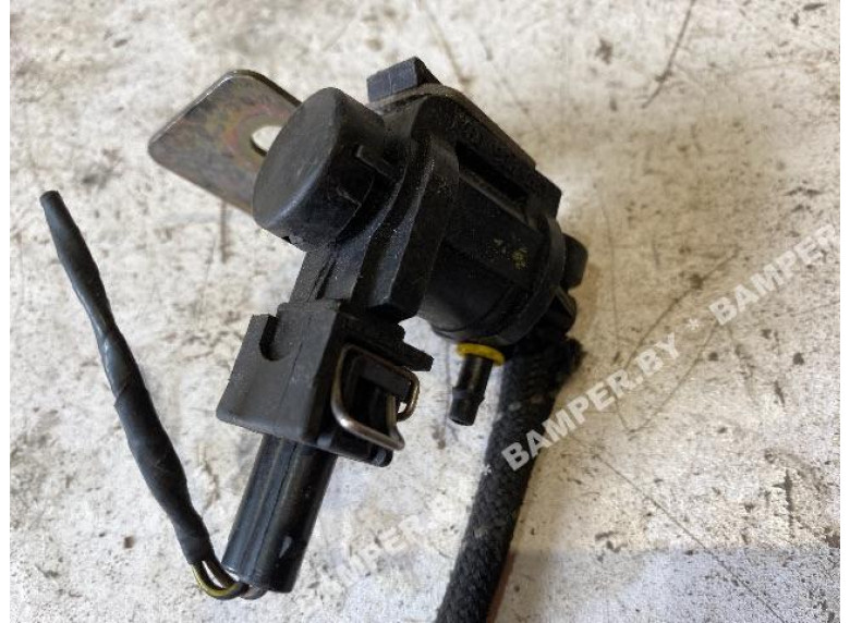 Клапан электромагнитный к Volkswagen Golf, 1997г.