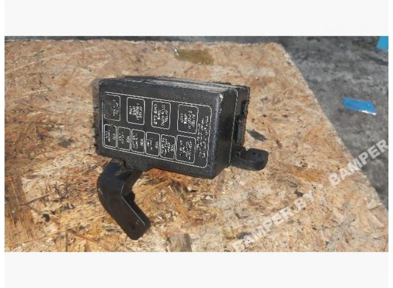 Блок предохранителей к Hyundai Santa Fe