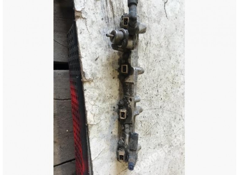 Топливная рампа к Ford Mondeo