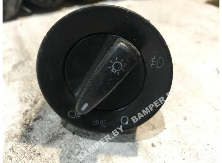 Переключатель света к Volkswagen Passat, 1999г.