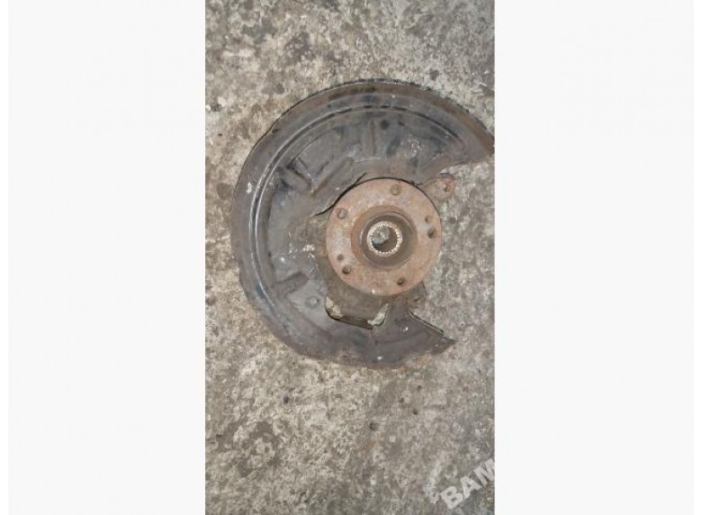 Ступица передняя правая к Audi A3