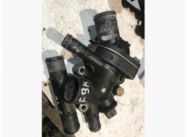 Корпус термостата к Mitsubishi Space Star