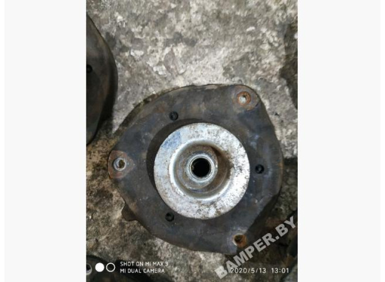 Опора амортизатора верхняя (чашка) к Volkswagen Touran, 2006г.