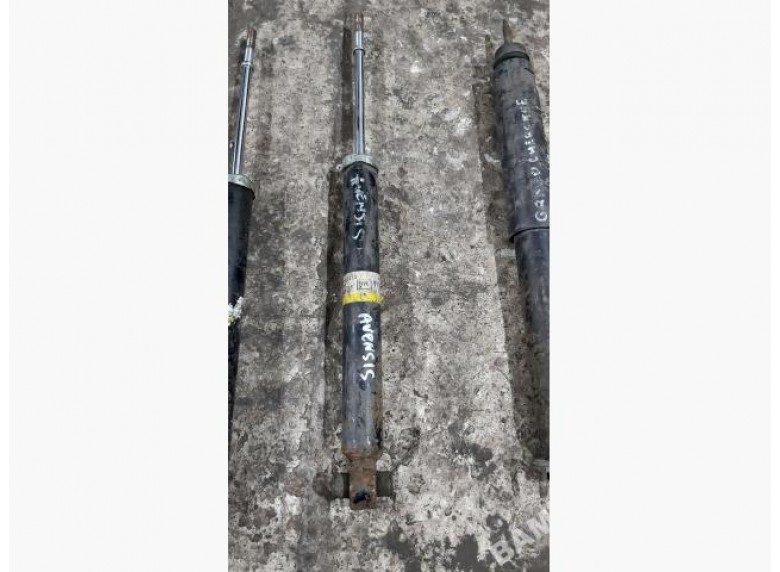 Амортизатор задний к Toyota Avensis