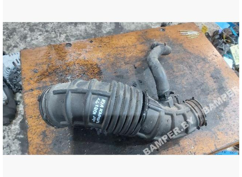 Патрубок воздушного фильтра к Kia Carens