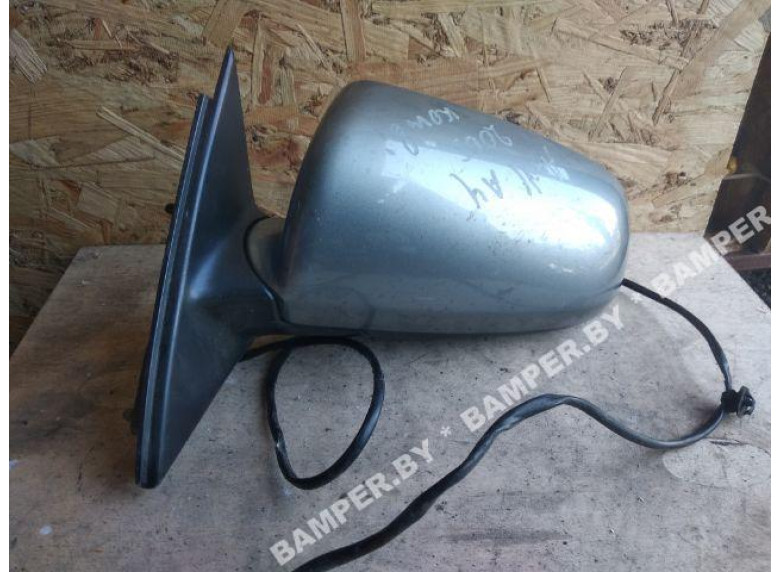 Зеркало наружное левое к Audi A4, 2005г.